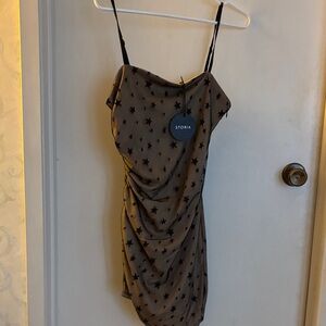 Storia Tan and Black Star Pattern Dress